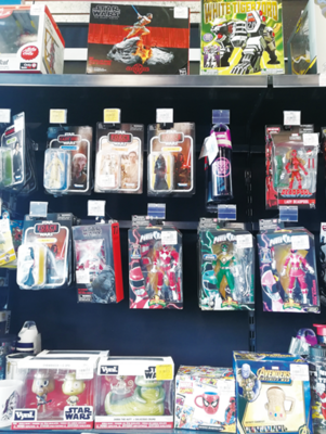 實(shí)地探營(yíng)美國(guó)玩具銷售四大梯隊(duì) 動(dòng)漫及游藝用品的市場(chǎng)格局與消費(fèi)洞察